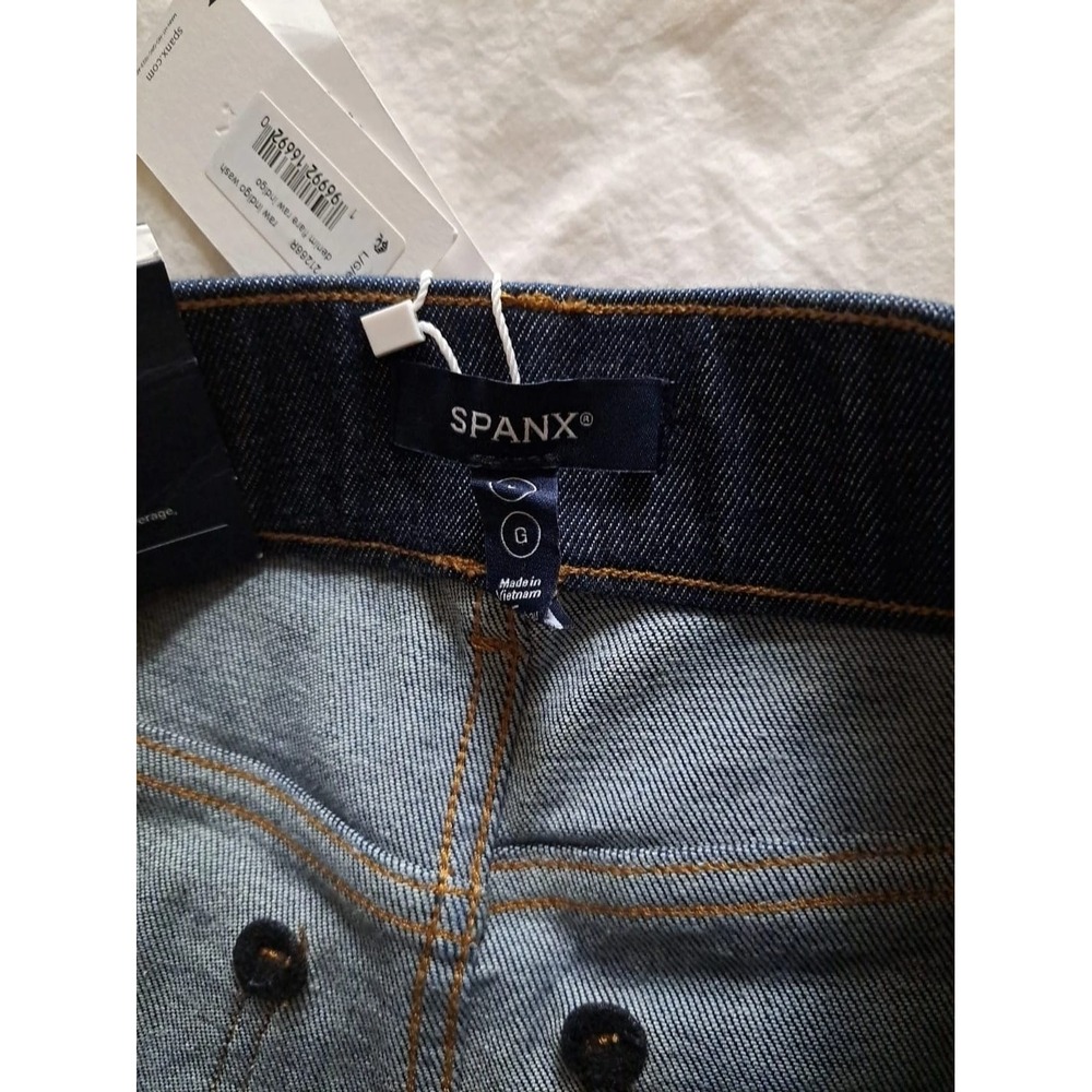 Spanx Flare Jeans Raw Indigo Dark Wash High Rise Pull On 21288R Large Regular - Picture 6 of 9